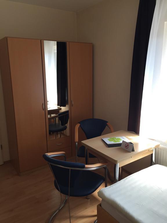 Hotel Restaurant Zagreb Kolonia Zewnętrze zdjęcie